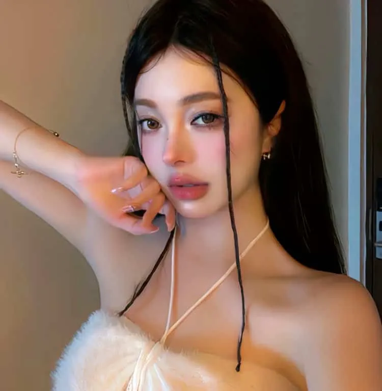 高分温情治愈《南极料理人》堺雅人主演：在零下54度的南极考察站，唯有美食不可辜负