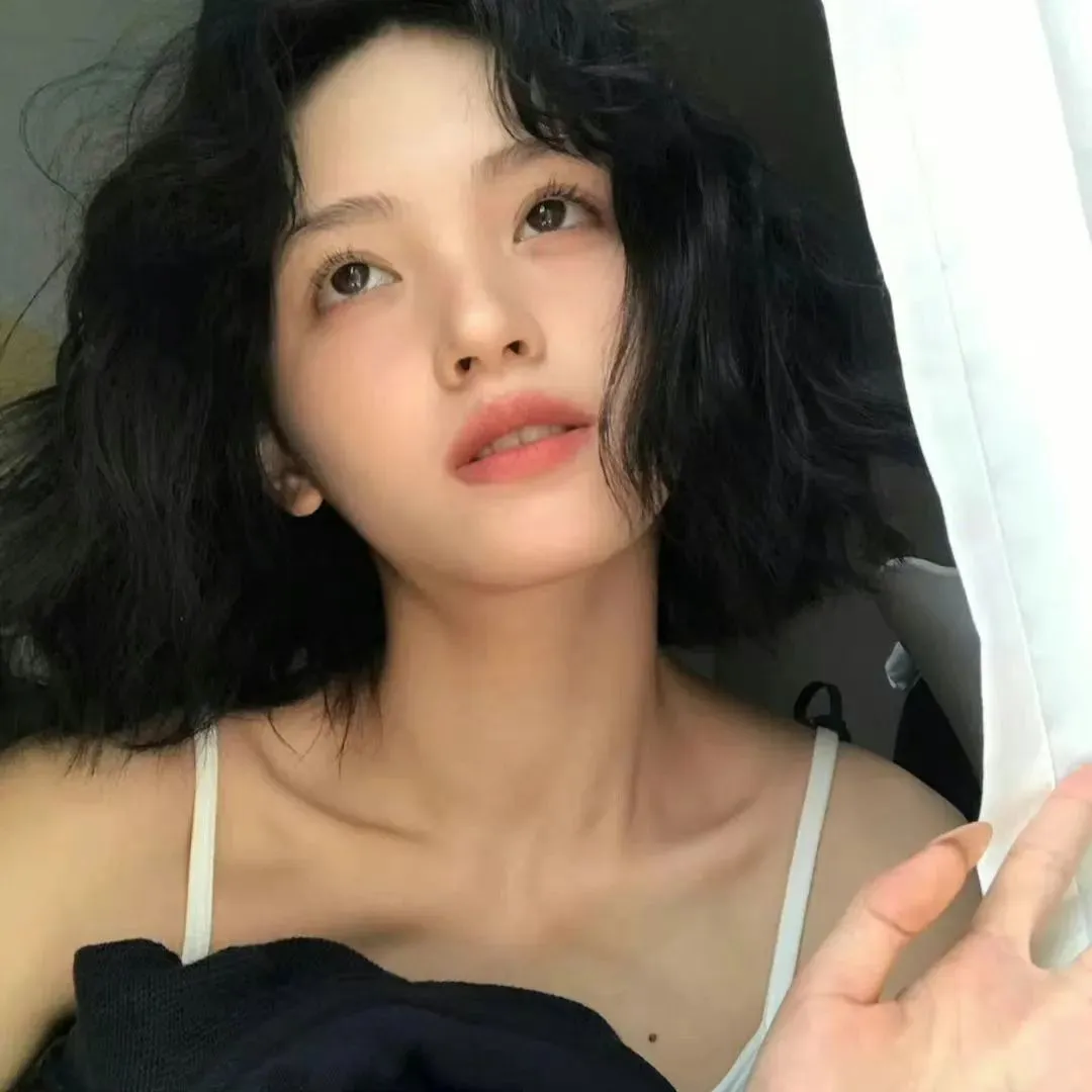 【社会边缘纪实】《小偷家族》戛纳金棕榈大奖：没有血缘的一家人，却有着最深的羁绊与无法言说的秘密