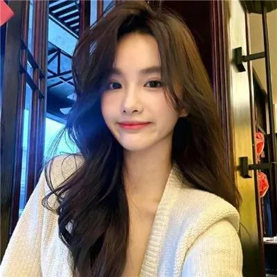 女性悬疑复仇《小姐》同类绝佳作品《女教师》：压抑女教师的极致反击，阶级与欲望的崩塌